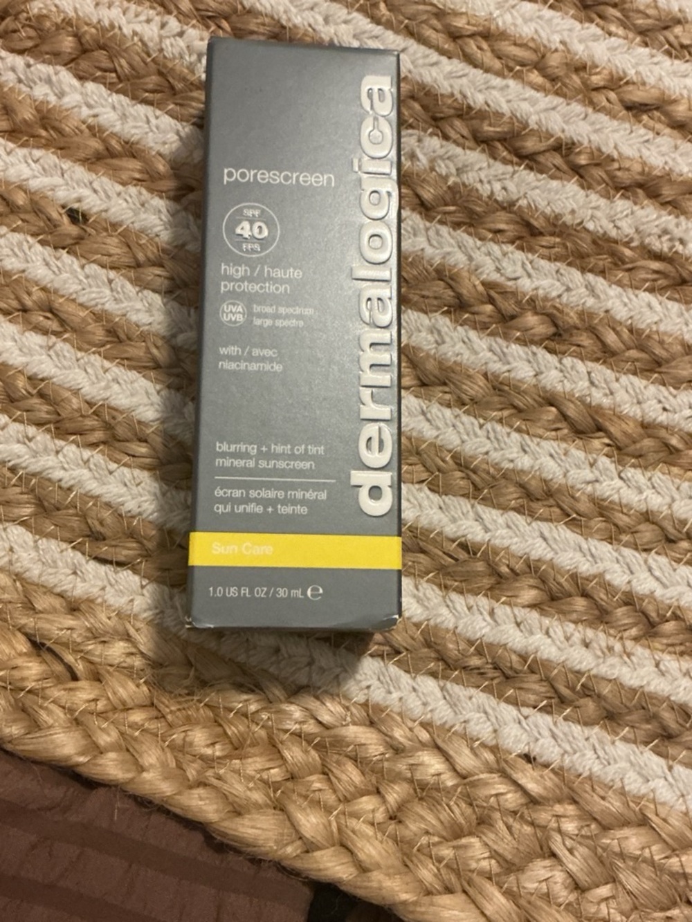 dermalogica Porescreen SPF 40 Mineral Sunscreen - Gray with Yellow Accent